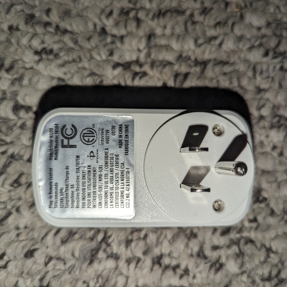 Westing house switch adapter&remote - Picture 3 of 4